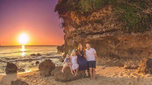 Private Photo Session with a Local Photographer in Okinawa