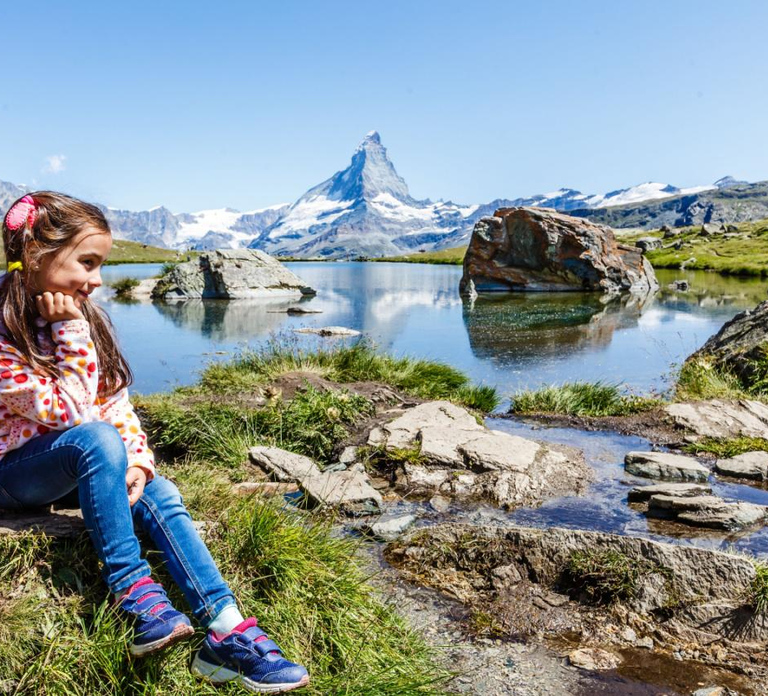 Majestic Hiking Private Tour in Zermatt with pick up