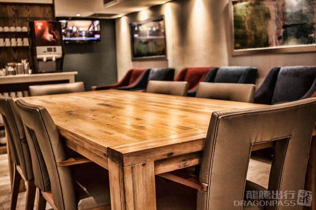 Bidvest Premier Lounge Bloemfontein International Airport - HolidaySG