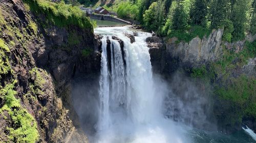 Guided forest hike to Seattle waterfalls incl. Snoqualmie Falls Day Tours