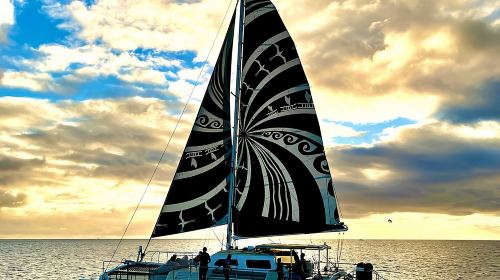 Moana's Sunset Cocktail Sail Along Oahu's Waikiki Coast Day Tours