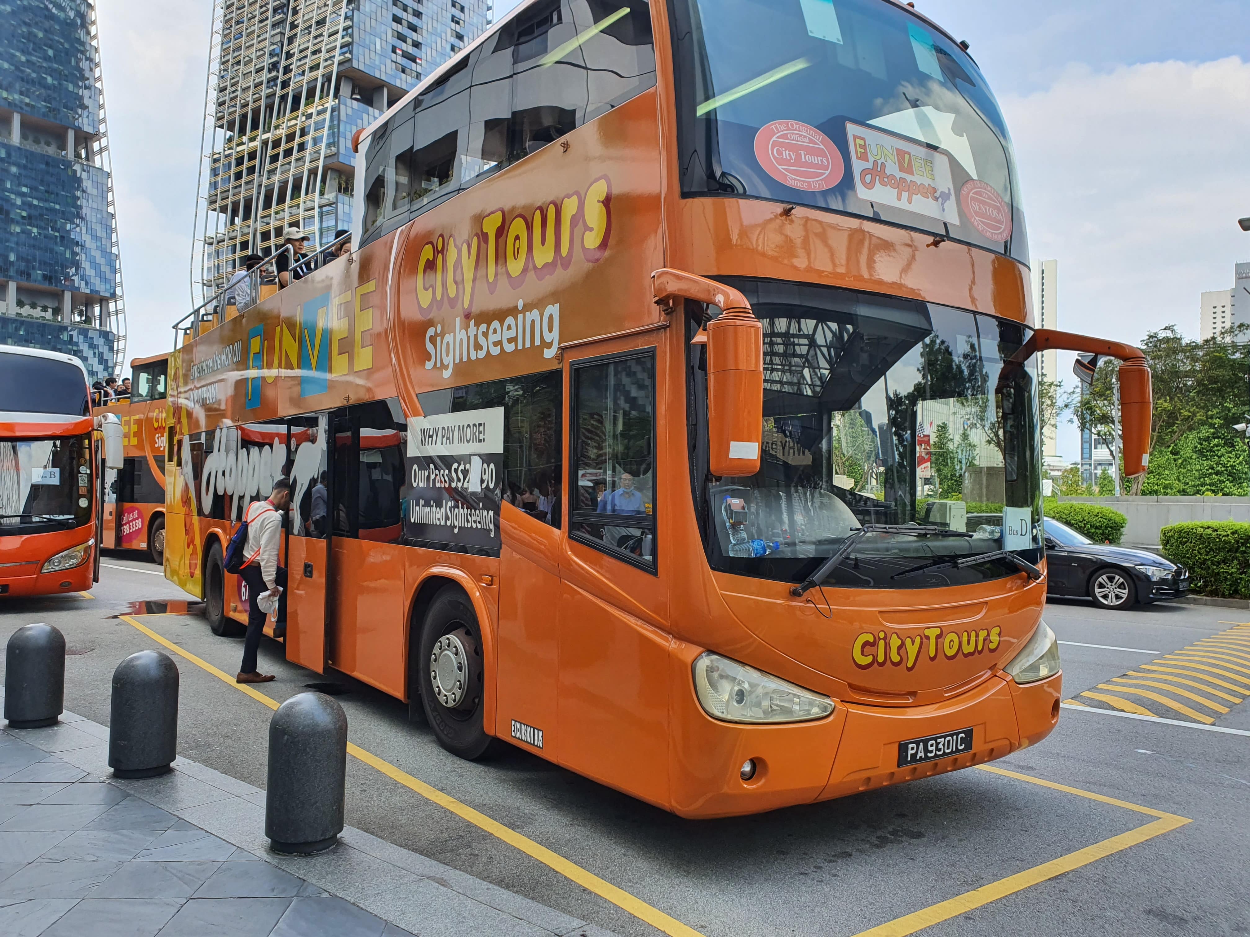 Gardens by the Bay 2 Domes Plus Free FunVee 2 Hours - HolidaySG