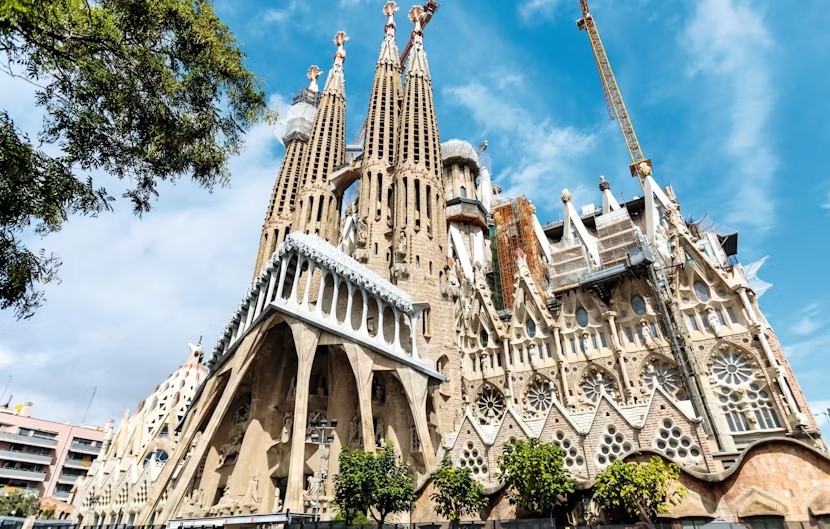 Sagrada Familia Entrance Tickets with Audio Guide