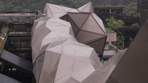 [Muslim-friendly] Private private charter. Houtong Cat Village. Shifen Sky Lantern Experience. Shifen Waterfall] Day Tours