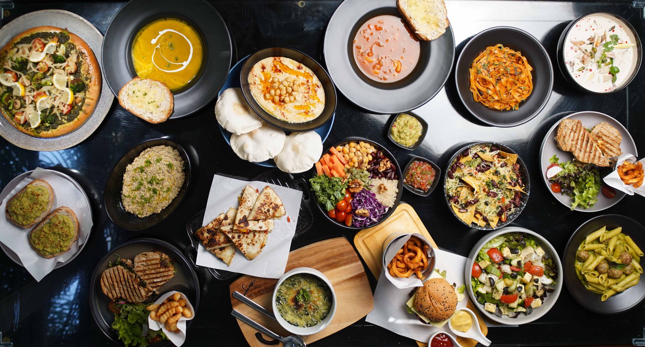 Moreganic Restaurant Away Thapae Resort (Chiang Mai) - HolidaySG