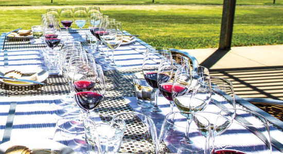 Adelaide Hills and Hahndorf Hop On Hop Off Tour with Transfers from Adelaide City
