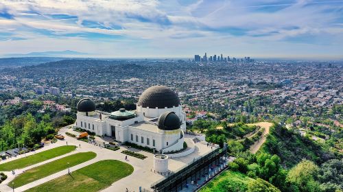 LA: Private Getty Center to Griffith Observatory Guided Tour Day Tours