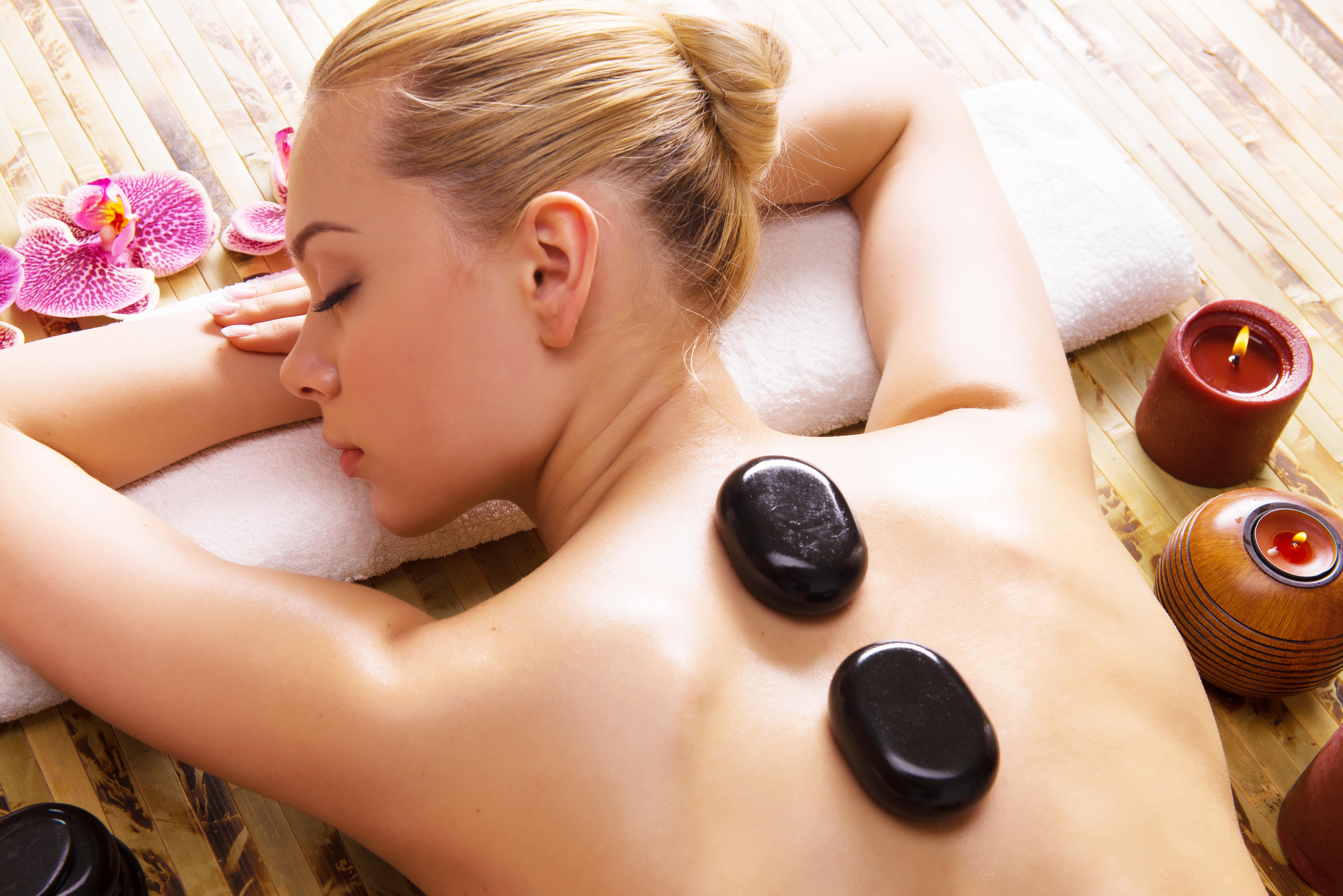 Massage Treatments At Absolute Spa Batam - HolidaySG