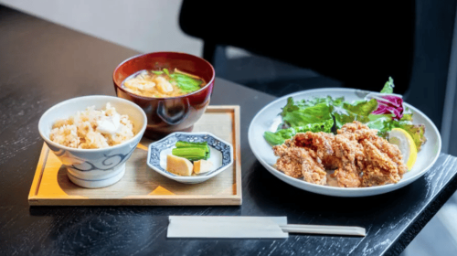 Snow Monkeys, Hokusai & Sake: A Perfect Day in Nagano Day Tours