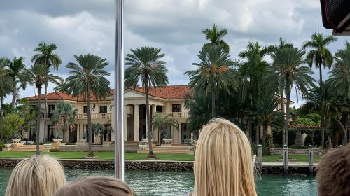 Miami: Biscayne Bay Millionaire's Row Boat Tour
