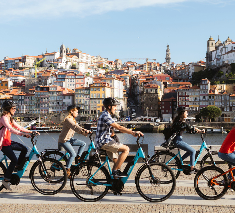Porto: City Highlights 3-Hour Guided Electric Bike Tour