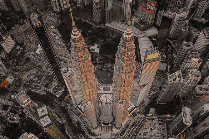 Skip the Line: Petronas Twin Tower Ticket & Short City Trip