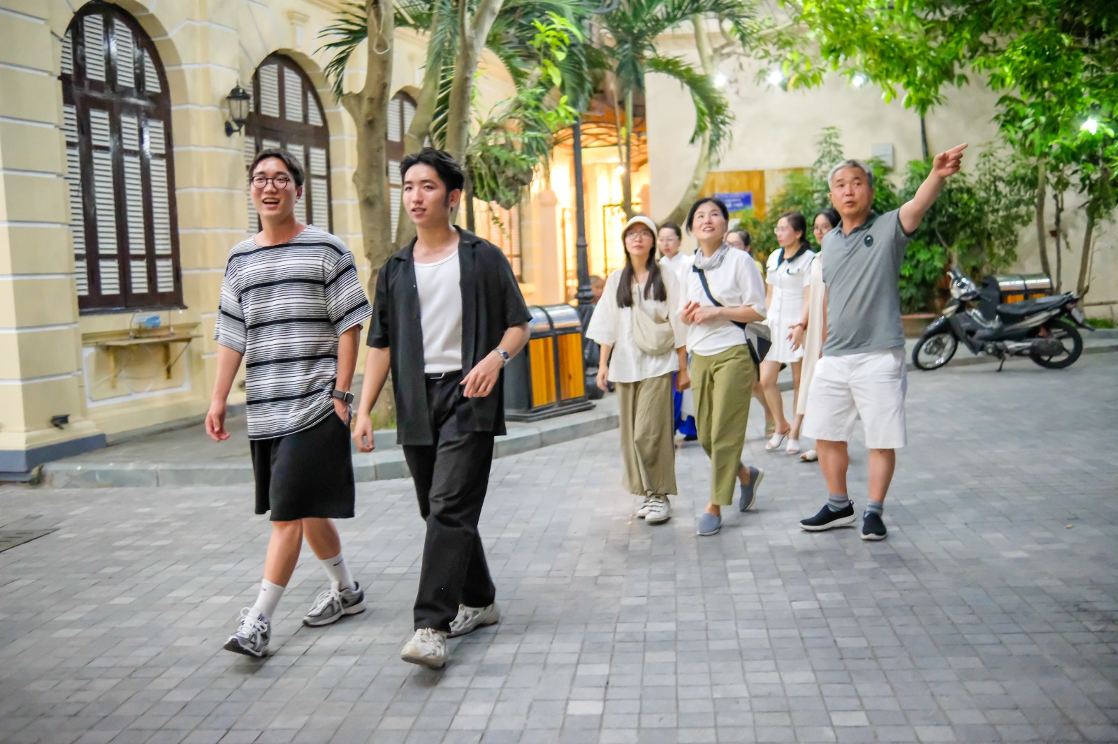 Half-Day Hanoi City Highlight Tour