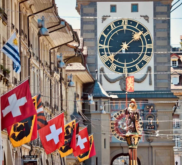 Lucerne: Private Day Trip to Bern & Emmental by Car