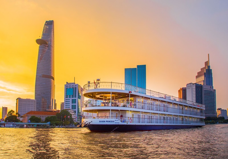 Saigon Princess Dining Cruise - HolidaySG