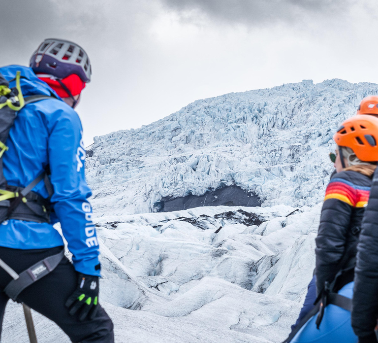 Vatnajökull: Short Glacier Encounter Walk with 4x4 Transfer