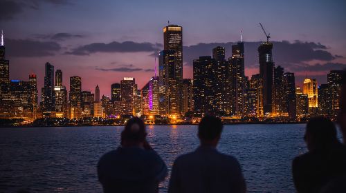 Chicago by Night River and Lake Cruise Day Tours