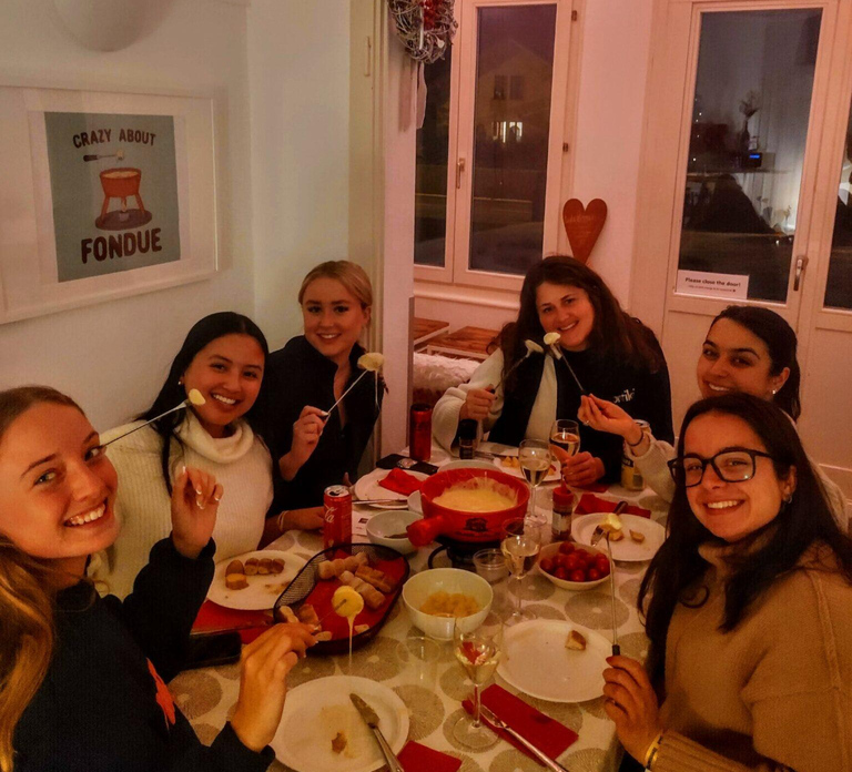 Unterseen: Night Sledding and Fondue Feast Package