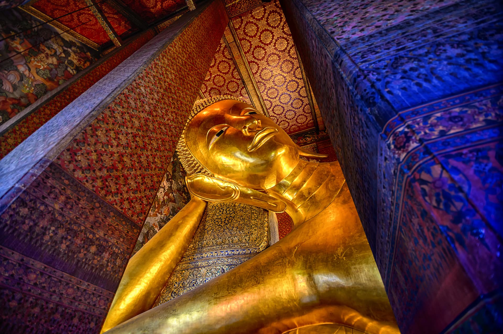 Grand Palace, Wat Pho & Golden Mount City Tour