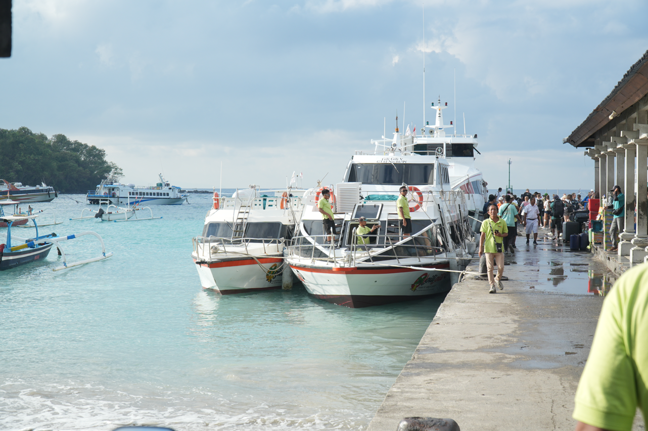 Padang Bay to Gili Trawangan / Gili Air / Bangsal Lombok by Gili Gili Fast Boat