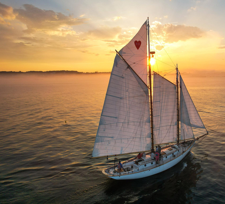 Portland, Maine: Sunset Windjammer Cruise Along the Coast