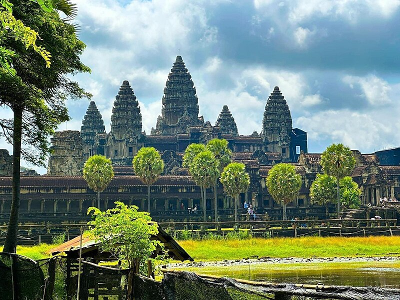 Skip the line: Express service for Angkor Temple Pass - HolidaySG
