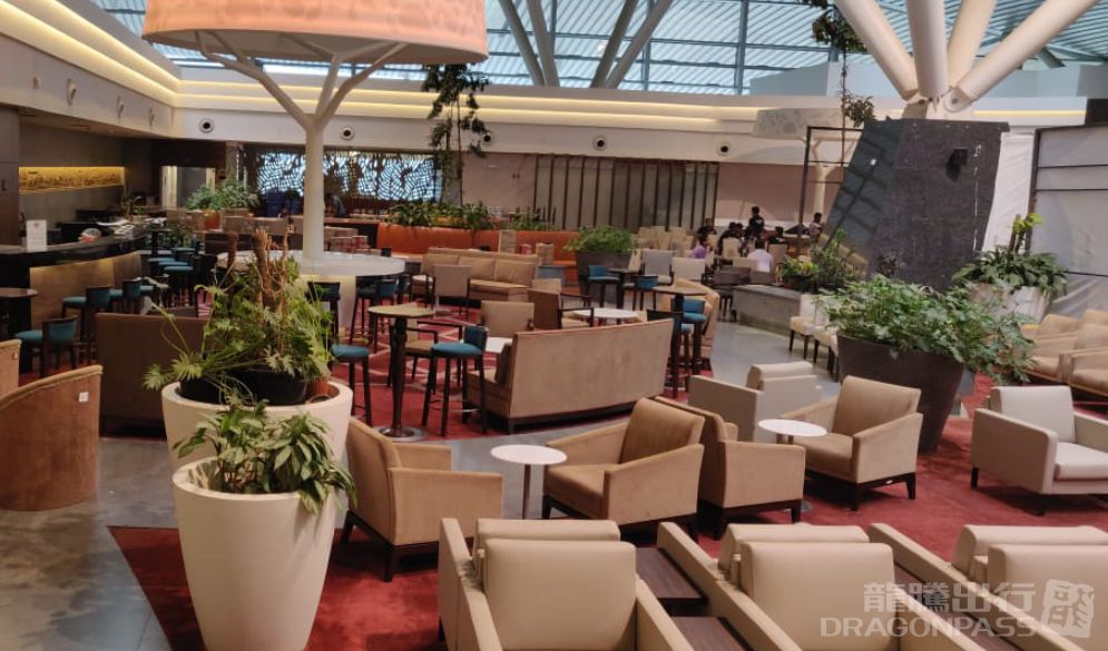 080 Domestic Lounge Kempegowda International Airport - HolidaySG