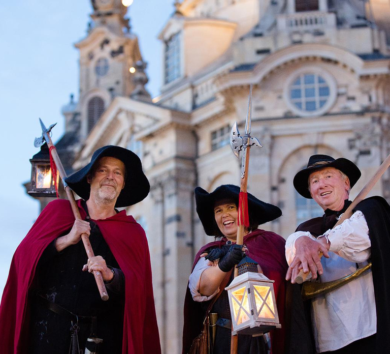 Dresden: Walking Tour with a Night Watchman and Meal