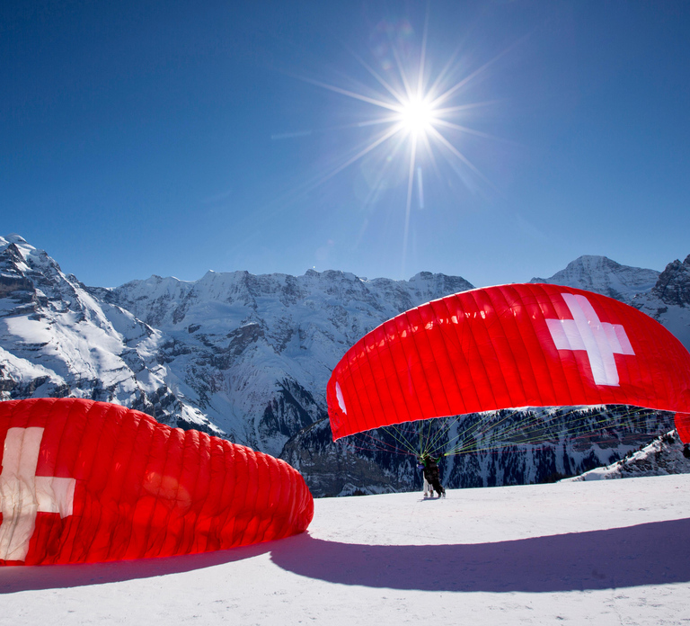 Interlaken: Paragliding Tandem High Flight