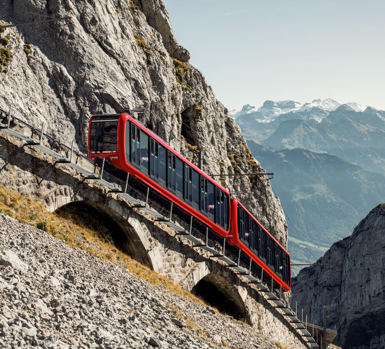 Zurich: Small Group Mount Pilatus Golden Day Trip