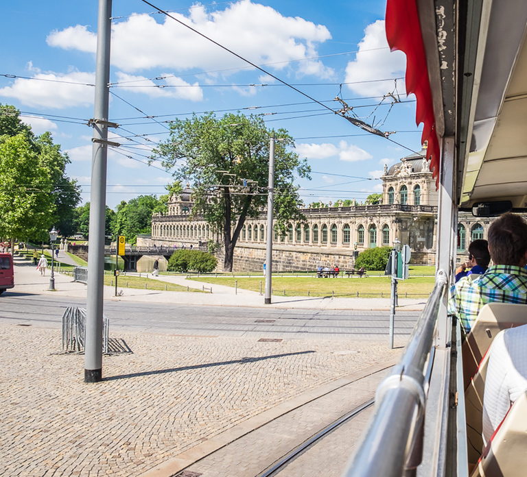 Dresden: Hop-On Hop-Off Sightseeing Bus Tickets