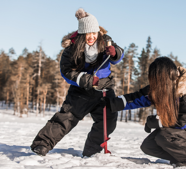 Rovaniemi: Ice Fishing Experience