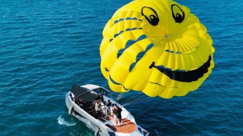 Parasailing experience in the Penghu Islands [2025 Penghu Fireworks Festival]