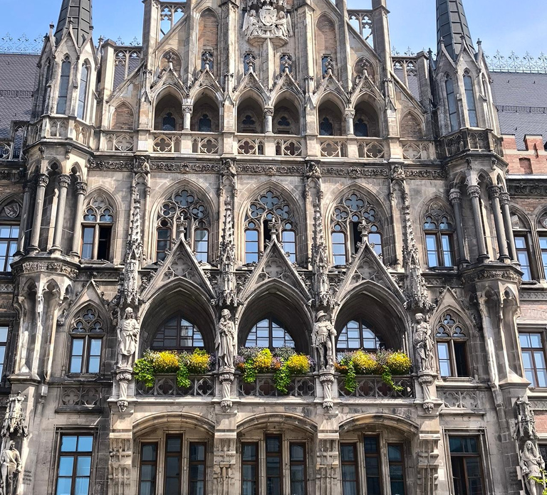 Munich: Walking tour of the old town with all your senses