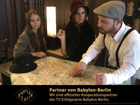 Babylon Berlin Full-Day Tour with Lunch