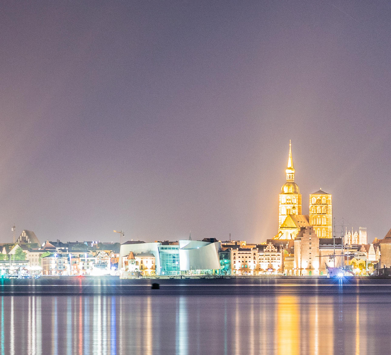 Light cruises on the Sund with the passenger ship Sundevit