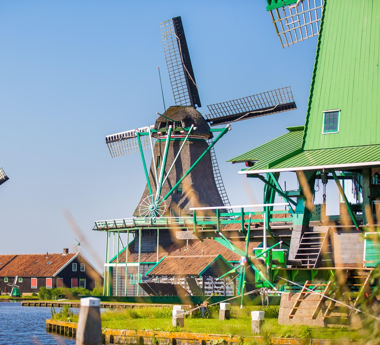 Amsterdam: Zaanse Schans, Marken, Volendam, & Edam Day Tour