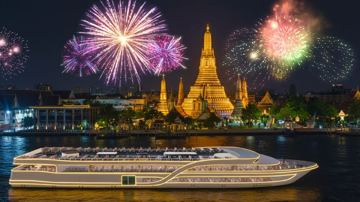 Noah  Cruise in Bangkok