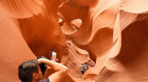 Antelope Canyon and Horseshoe Bend Small Group Tour from Vegas Day Tours