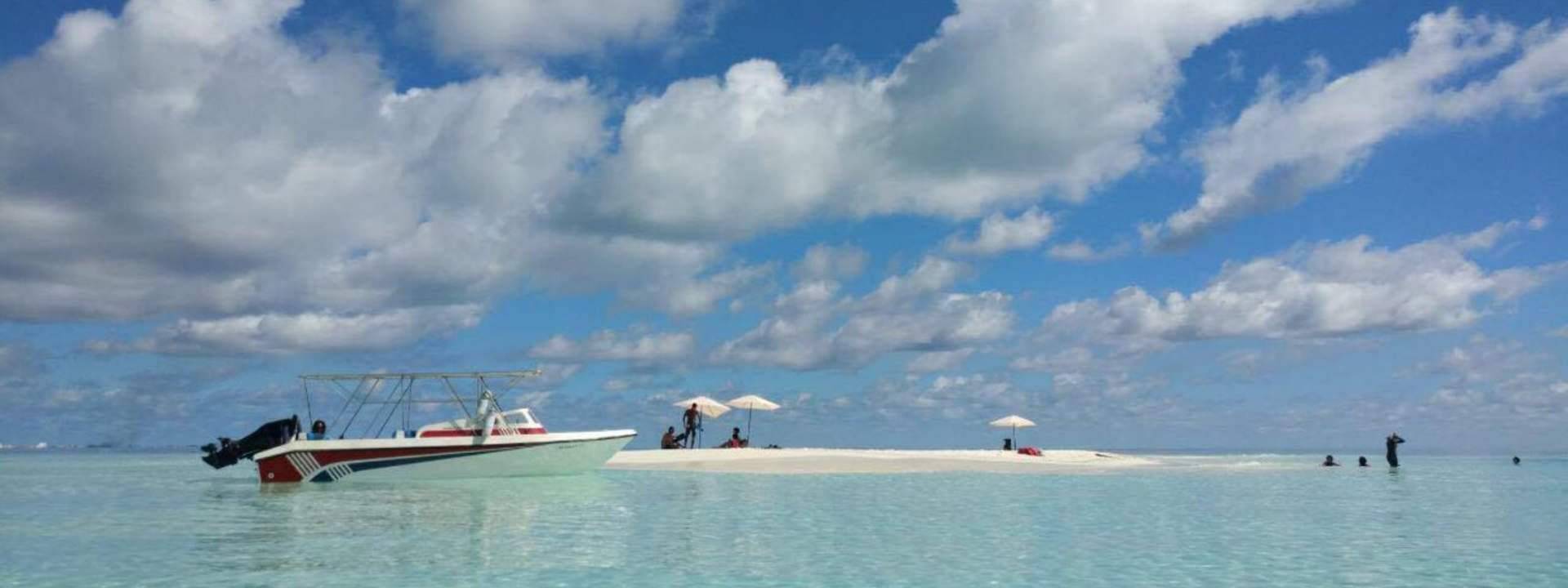 Sandbank, Snorkeling, and Sunset Cruise Experience in Hulhumale