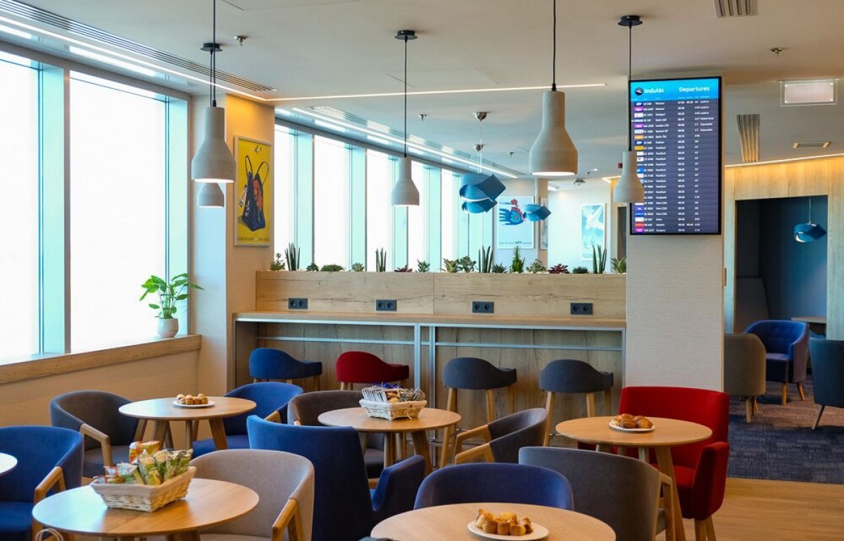 Plaza Premium Lounge Liszt Ferenc International Airport - HolidaySG