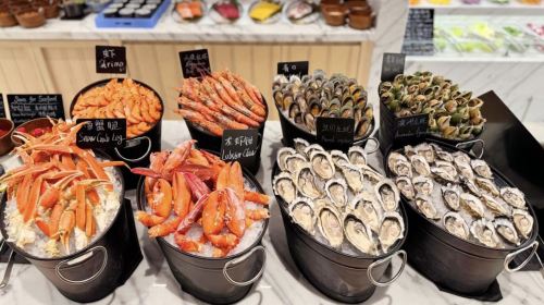 W MACAU - STUDIO CITY Hawker Hawker