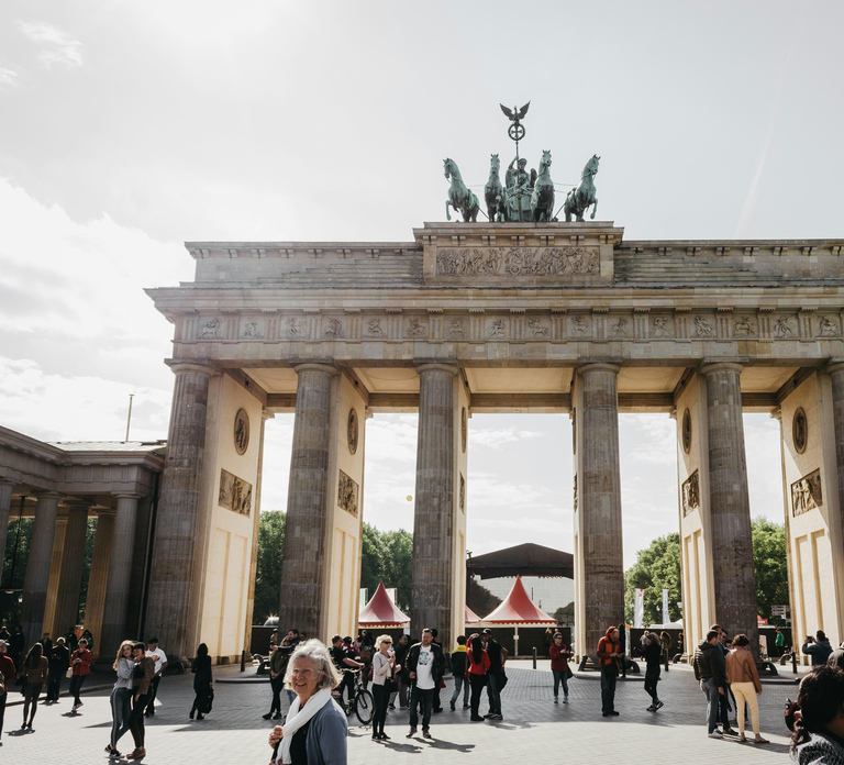 Berlin: Tour with Private Guide