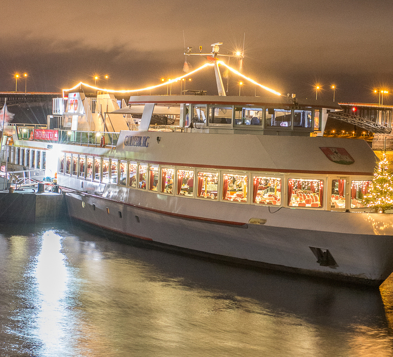 Mainz: 2-Hour Advent Afternoon Boat Cruise on the Rhine