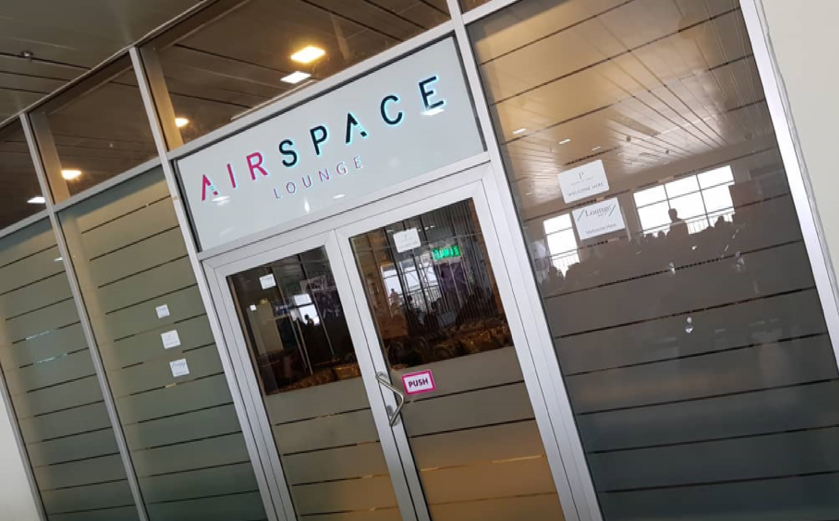 Airspace Lounge Nnamdi Azikiwe International Airport - HolidaySG