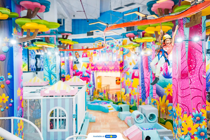 Playtopia Lippo Mall Puri - HolidaySG