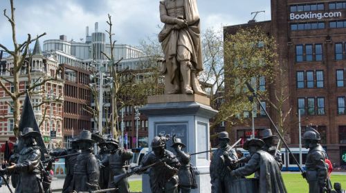 Amsterdam: Small Group City Tour with The Rembrandt House Museum Guided Tour Day Tours