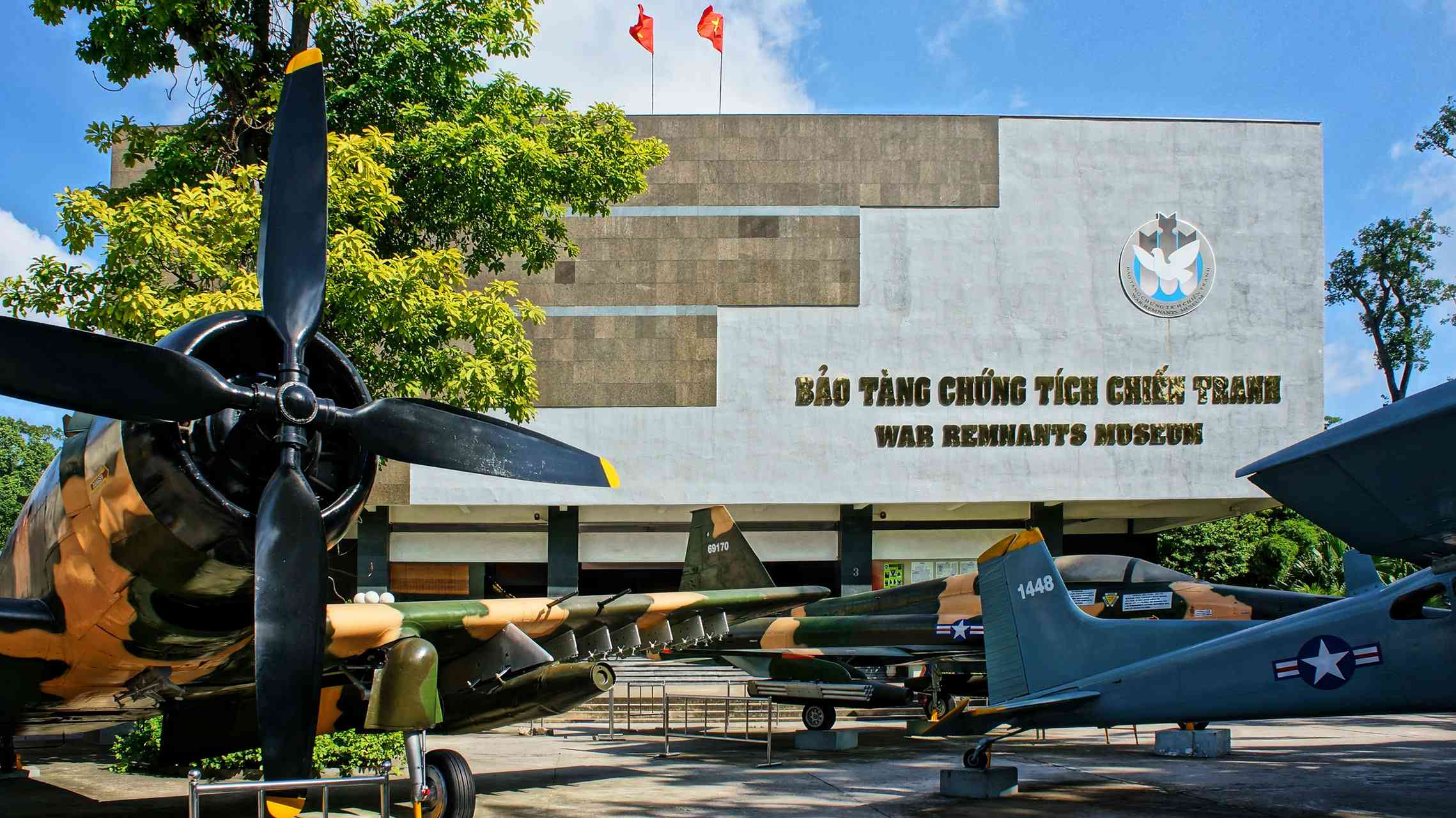[Full Day] Ho Chi Minh City Premier Tour - HolidaySG
