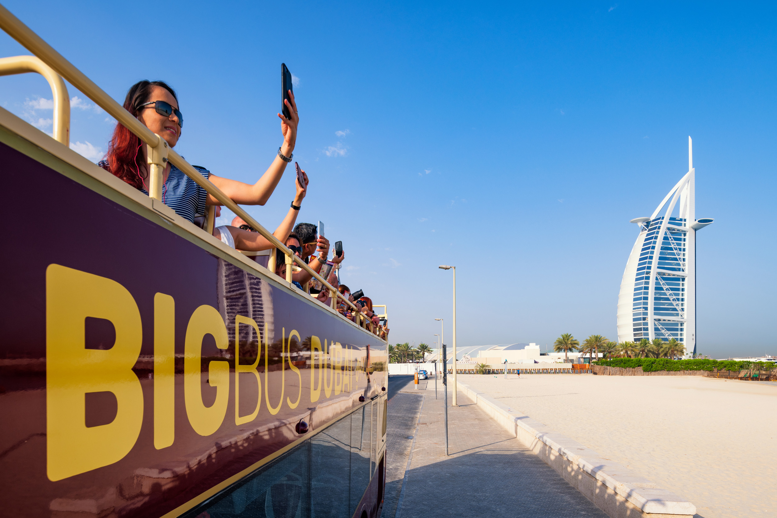 Big Bus Tours - Dubai Night Tour - HolidaySG