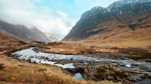 1-day tour to Loch Ness and the Scottish Highlands from Edinburgh with optional cruise/Urquhart Castle visit Day Tours - HolidaySG